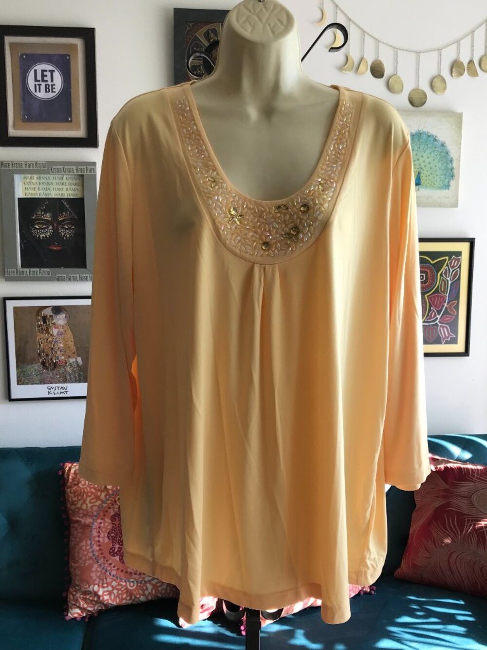 SUSAN GRAVER size XL Yellow Beaded Embellished 3/4 Sleeve Liquid Knit Top